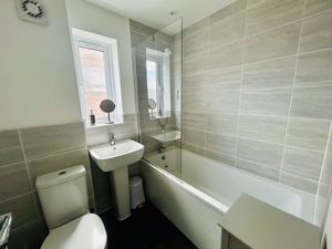 Photo 7- click for photo gallery